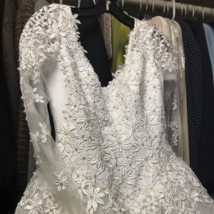 V-neck wedding dress with sleeves!